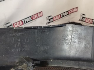 Накладка (ресничка) фары правая Scania R 6 серия 2021, 2427876, 2609157, 2592645