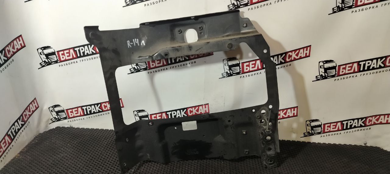 крепление фары левой Scania R 5 серия 2013, 12.7 л., DC 13.112, дизель, АКПП, white ivory, задний привод, 2124019, 2227578, 1932223, 1853354 - фото №1