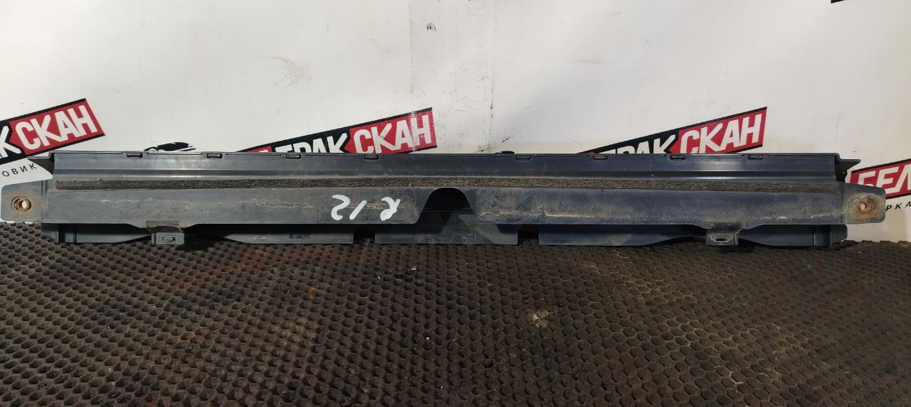 молдинг лобового стекла Scania R 5 серия 2012, 12.7 л., DC 13.121, дизель, АКПП, white ivory, задний привод, 1866913, 1451269 - фото №1