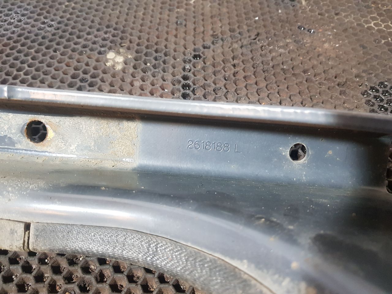 кронштейн кабины Scania R 6 серия 2021, 12.7 л., DC 13.148, дизель, АКПП, white ivory, задний привод, 2618188, 2355341 - фото №1