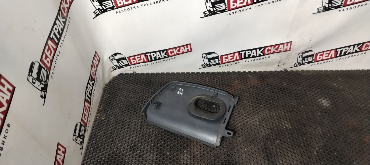 накладка на торпедо (консоль) Scania R 5 серия 2013, 1859933, 1879570 - фото №1