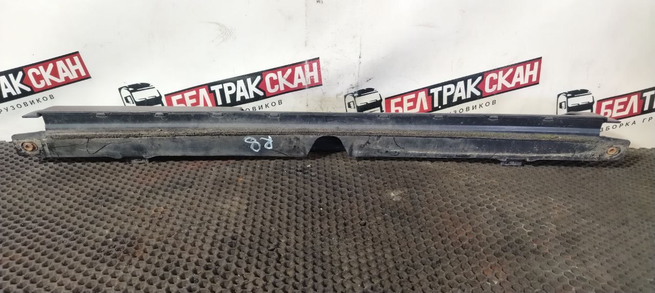 молдинг лобового стекла Scania R 5 серия 2012, 12.7 л., DC 13.112, дизель, АКПП, white ivory, задний привод, 1866913, 1451269 - фото №1