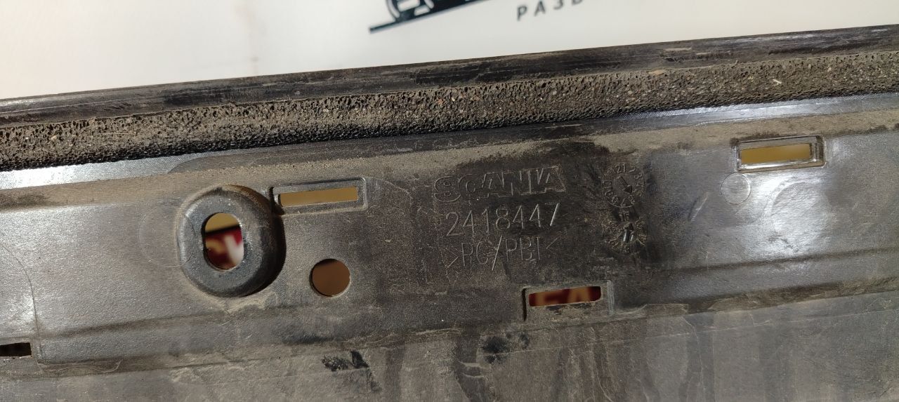 Подножка кабины Scania R 6 серия 2021, 12.7 л., DC 13.148, дизель, АКПП, white ivory, задний привод, 2418447 - фото №1