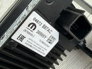 камера переднего обзора Jeep Wrangler 4 поколение JL 2021, 2.0 л., гибрид, 04672887AC