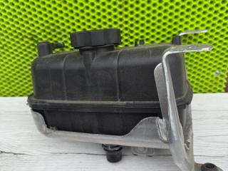 бачок расширительный Jeep Wrangler 4 поколение JL 2021, 2.0 л., гибрид, 68364312AC