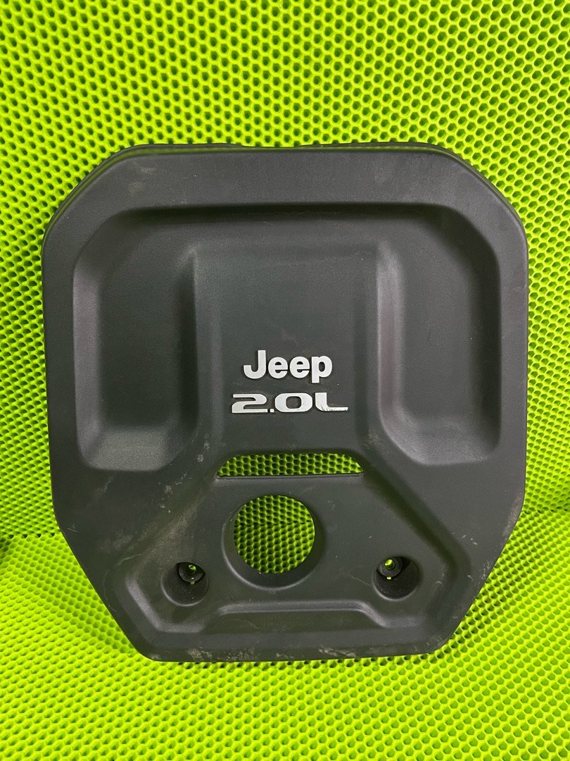 декоративная крышка двигателя Jeep Wrangler 4 поколение 2019, 2.0 л., бензин, 05281579AB - фото №1