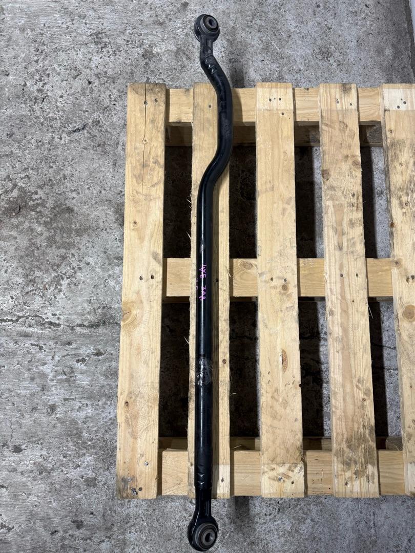 Реактивная тяга задней подвески Jeep Wrangler 4 поколение JL 2021, 2.0 л., гибрид, P68320342AC - фото №1