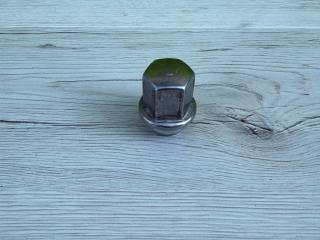 гайка колесная Jeep Wrangler 4 поколение JL 2021, 2.0 л., гибрид