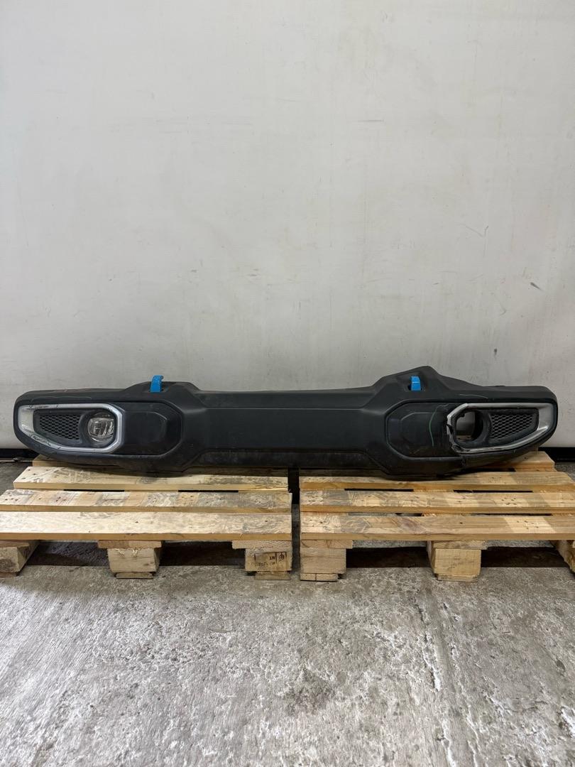 бампер передний Jeep Wrangler 4 поколение JL 2021, 2.0 л., гибрид - фото №1