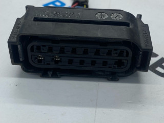 разъем (фишка) проводки BMW 8 серия G14/G15 G14 2019, 4.0 л., дизель, АКПП, 475, кабриолет, полный привод, 7590356