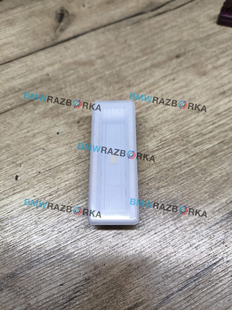 фонарь салона (плафон) BMW X5 G05 2019, 3.0 л., B57 D30 A, дизель, АКПП, внедорожник 5 дв., полный привод, 63319397923, 9397923 - фото №1