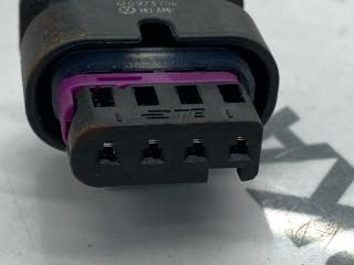 разъем (фишка) проводки Porsche Taycan 1 поколение 2022, электро, седан, полный привод, 4F0973704