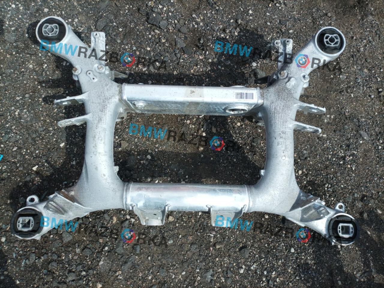 балка подвески задняя BMW 8 Gran Coupe G16 2022, 3.0 л., бензин, задний привод, 6861201, 33316861201 - фото №1