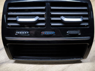 дефлектор обдува салона BMW 6 GT G32 2019, 2.0 л., B47 D20 B, дизель, АКПП, 416, хетчбэк 5 дв., задний привод, 9357867, 64229357867