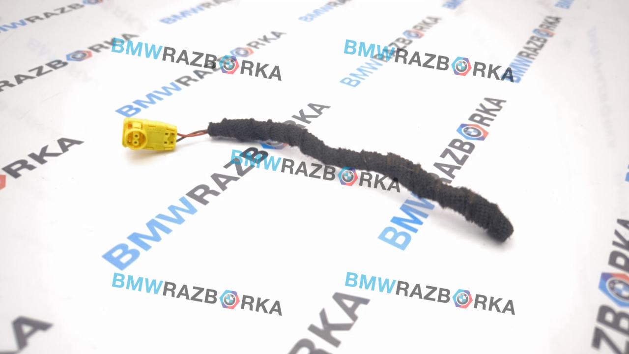 разъем (фишка) проводки Porsche Taycan 1 поколение 2022, электро, универсал, полный привод, правый руль, 4M1972562B - фото №1