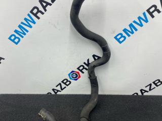 патрубок радиатора BMW 3 серия F30/F31 [рестайлинг] F30 2018, 2.0 л., гибрид, АКПП, седан, задний привод, 9329655
