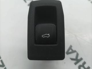 кнопка открытия багажника BMW M4 G82/G83 G82 2021, S58B30A, АКПП, c36, купе, полный привод, правый руль, 9327029