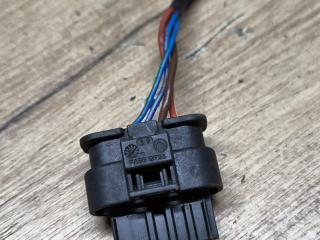 разъем (фишка) проводки BMW X1 F48 2018, 1.8 л., бензин, робот, внедорожник 5 дв., 7540393