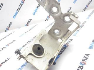 кронштейн (крепление) Toyota Supra 5 поколение A90 A90 2019, 3.0 л., бензин, АКПП, d05, купе, задний привод, 7437187