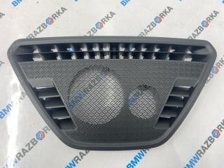Накладка (сетка) динамика BMW X2 U10 2025, 2.0 л., бензин, АКПП, белый, внедорожник 5 дв., передний привод, правый руль, 9461459