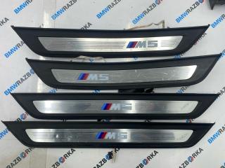 комплект накладок на пороги (внутренние) BMW M5 F90 2019, 4.4 л., S63 B44 B, бензин, АКПП, седан, полный привод, 8061072, 8061071, 8061069