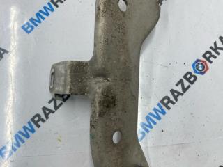 кронштейн (крепление) BMW M5 F90 2019, 4.4 л., S63 B44 B, бензин, АКПП, седан, полный привод, 7357219