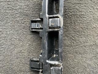 Кронштейн крепления порога BMW X5 G05 [рестайлинг] G05 2024, 3.0 л., B57 D30 B, дизель, АКПП, 475, внедорожник 5 дв., полный привод, правый руль, 7469385