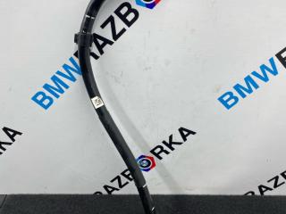 патрубок радиатора BMW 3 серия F30/F31 [рестайлинг] F30 2018, 2.0 л., гибрид, АКПП, седан, задний привод, 8616140