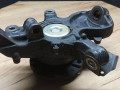 кулак поворотный правый Mercedes-Benz Sprinter W907/W910 W907 2023, 2.0 л., OM 654.920, дизель, АКПП, фургон, задний привод, A9073320400, A9079810000 - фото №3