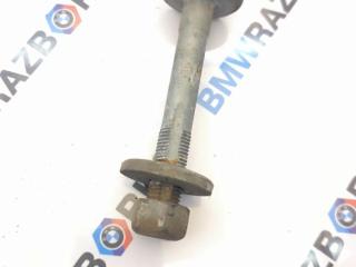 болт развальный Porsche Taycan 1 поколение 2022, электро, m7r, седан, полный привод