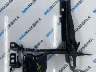 крепление фары левой BMW 2 серия G42 2024, 7422293