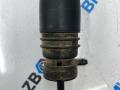 насос (моторчик) омывателя стекла BMW 5 серия F07/F10/F11 [рестайлинг] F11 2013, 2.0 л., дизель, универсал, 8362154 - фото №2