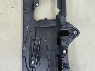 полка аккумулятора BMW X2 U10 2025, 2.0 л., бензин, АКПП, белый, внедорожник 5 дв., передний привод, правый руль, 9855632