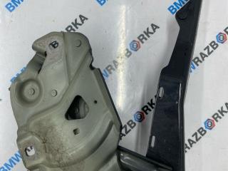 петля капота левая Porsche Taycan 1 поколение 2022, электро, m7r, седан, полный привод, 9J1823295, 9J1823295B