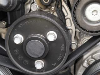 помпа BMW 8 серия G14/G15 G15 2019, 4.0 л., дизель, купе, полный привод, 8574052