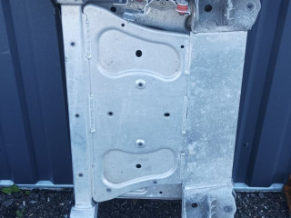 балка подвески передняя (подрамник) Porsche Taycan 1 поколение 2022, электро, универсал, полный привод, правый руль, 9J1400048C