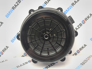 динамик Porsche Taycan 1 поколение 2022, электро, универсал, полный привод, правый руль, 971035453D