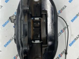 суппорт передний левый BMW 8 Gran Coupe G16 2022, 3.0 л., бензин, седан, задний привод, правый руль, 6897355