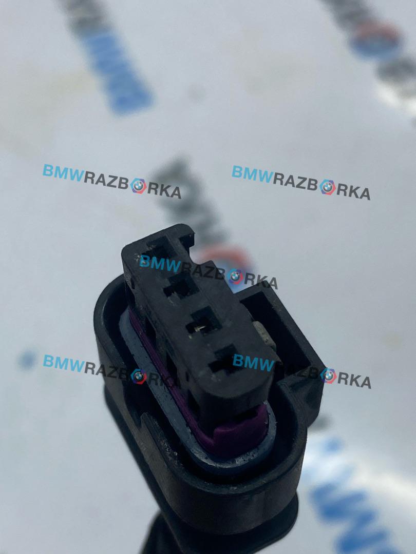 разъем (фишка) проводки Porsche Taycan 1 поколение 2022, электро, седан, полный привод, 4F0973704 - фото №1