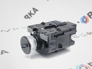 панель управления магнитолой Audi Q8 Sportback e-tron 1 поколение 2024, электро, АКПП, внедорожник 5 дв., 4KR919600