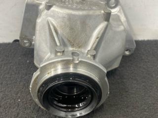 кронштейн полуоси BMW X7 G07 [рестайлинг] G07 2024, 4.0 л., дизель, АКПП, 416, внедорожник 5 дв., полный привод, 8839267