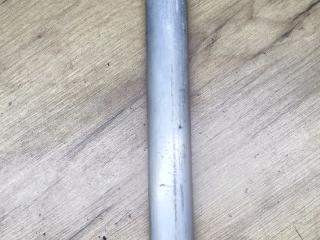 Распорка (растяжка) телевизора BMW X6 G06 2020, 3.0 л., B57 D30 A, дизель, АКПП, внедорожник 5 дв., полный привод, 51617329746, 7329746