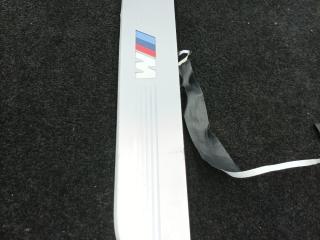 накладка на порог внутренняя BMW 7 серия G11/G12 G11 2017, 4.0 л., дизель, x03 rubin-metallic black, седан, полный привод, 8061028