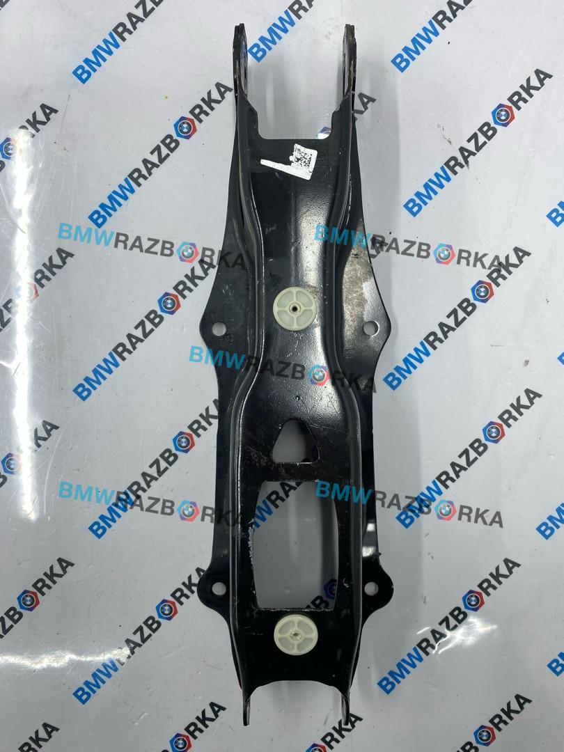 рычаг задний BMW X7 G07 2019, 3.0 л., B57 D30 C, дизель, АКПП, 475, внедорожник 5 дв., полный привод, 6878031, 33306878031 - фото №1