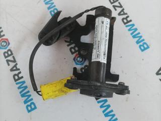 пиропатрон петли капота BMW X5 F15 2016, 2.0 л., N20 B20 A, бензин, внедорожник 5 дв., 7326019