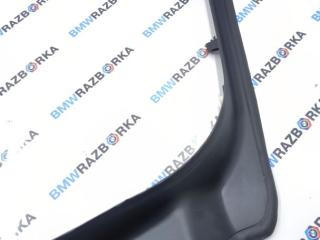 водосток крышки багажника BMW M5 F90 2019, 4.4 л., S63 B44 B, бензин, АКПП, седан, полный привод, 7400596