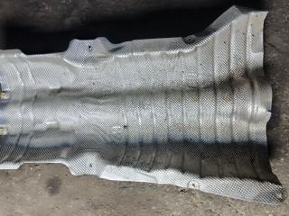 тепловой экран глушителя BMW M4 G82/G83 G83 2023, S58B30A, АКПП, c3z, кабриолет, полный привод, 8074690