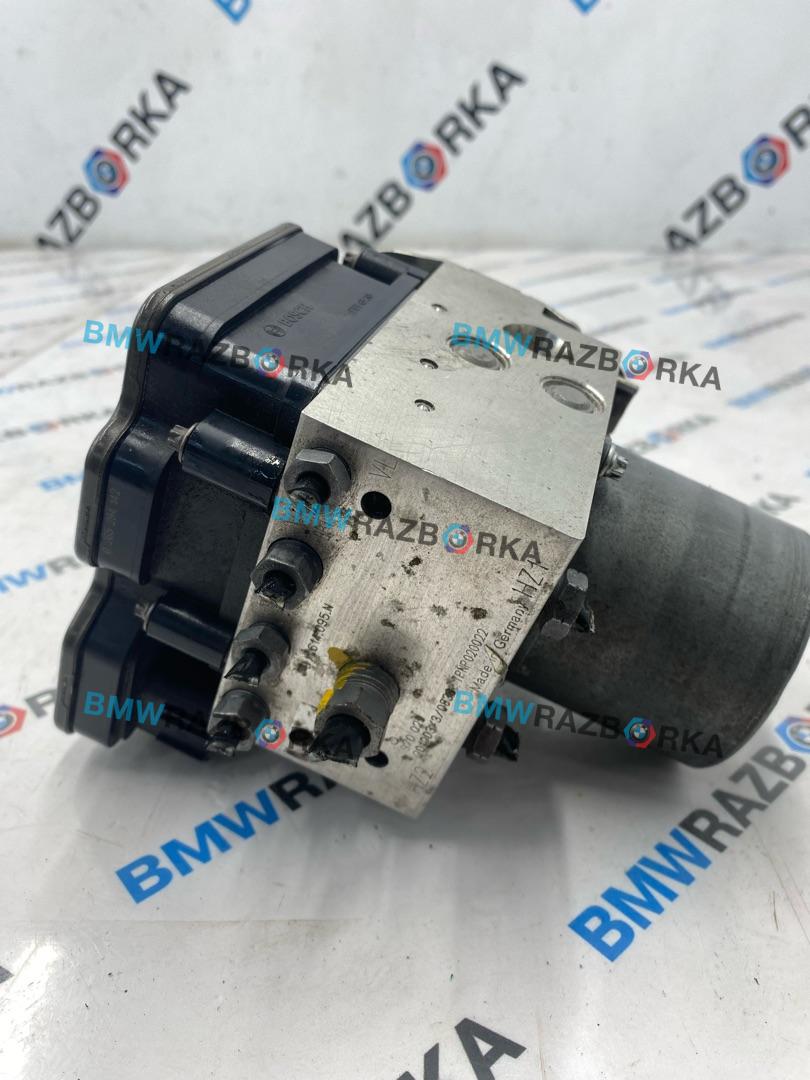 блок ABS Porsche Taycan 1 поколение 2022, электро, m7r, седан, полный привод, 9J1614095N - фото №1