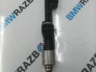 форсунка BMW 5 серия F07/F10/F11 2010, 3.0 л., N55 B30 A, бензин, 7568607
