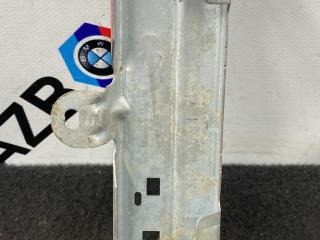 кронштейн (крепление) BMW X7 G07 [рестайлинг] G07 2024, 4.0 л., дизель, АКПП, 416, внедорожник 5 дв., полный привод, 7451376